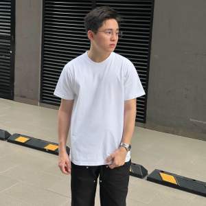 Áo Thun Trắng Nam Đẹp LWSTORE - Áo Phông Trơn Nam Nữ Màu Trắng Tinh Form Vừa Bigsize 33-92kg Chất Cotton 2 Chiều Dày Dặn Trắng Sáng Bao Mịn Đẹp