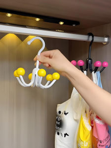 Dopamine Boosting Rotatable Hanger Underwear Socks Storage Organizer Seamless Plastic Coat Hook for Bedroom Closet Organization