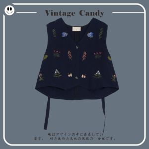 Retro V-neck Embroidered Sleeveless Vest Womens College Style Top Summer Trendy Versatile Plant Floral Patterned Jacket