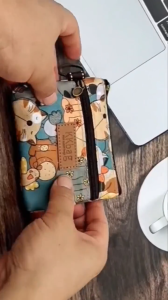 Ví móc khóa vải chống thấm 2 ngăn họa tiết (xem mô tả)