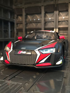 1:24 Scale Audi R8 LMS Rally Car Alloy Metal Toy Model Boys Collectible Static Vehicle Simulation Racing Model Car