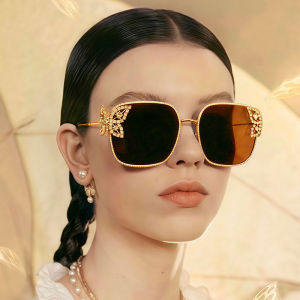 Square Frame Butterfly Sunglasses Metal Frame Sturdy Sunglasses Fashion Design Styles Decorative Glasses