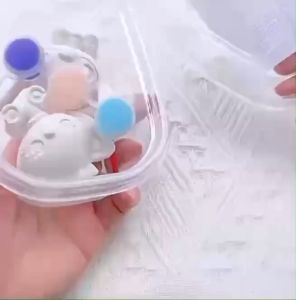 DIY Childrens educationalhand-painted graffiti plaster doll painting Random