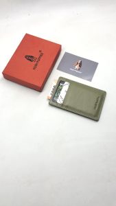 dompet kartu Hush Puppies Stand series