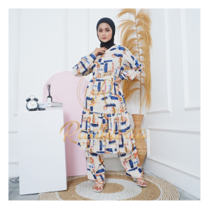 BYCLARISA - Setelan Tunik dan Celana Pinggang Karet Rayon Motif Premium
