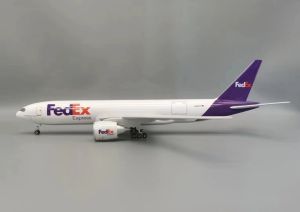 Mô Hình Máy Bay Đồ Chơi Tỷ Lệ 1:400 FedEx Cargo Airlines Chất Liệu Nhựa Đúc Có Bánh Đáp Kích Thước 47cm Mã B777-200 Dùng Để Trưng Bày