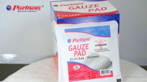 Partners Gauze Pad 4 x 4 x 8 ply 10 packs/box (10pcs/pack) - 1 box