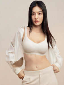 Ubras | Invisible Gather Bust Anti-Sagging Adjusting Large Size Bra