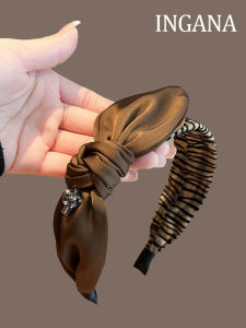 Fashionable Wide Edge Hairband Womens Small Fragrance Style Delemer Headband Elegant Hair Clip Butterfly Knot Headwear