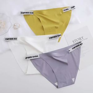 ชุดชั้นในเอวกลาง บาง ขนาดใหญ่ ชิ้นเดียว ไร้รอยต่อ ปิดก้นครึ่ง กางเกงในโยคะกีฬาสำหรับผู้หญิง ความปรารถนาอันบริสุทธิ์ที่มองไม่เห็น