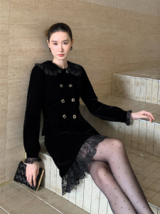 XXNING | Bộ Áo Blouse và Chân Váy Gấm Viền Ren Phong Cách Pháp