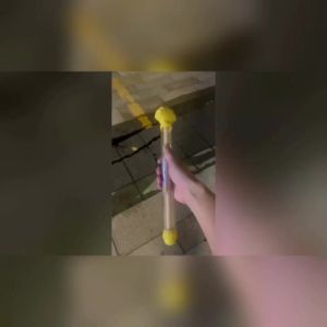 Súng Phun Nước Pháo Hoa Cho Trẻ Em Đồ Chơi Nước Mùa Hè Cho Tiệc Ngoài Trời Sân Cỏ Quà Sinh Nhật Dành Cho Trẻ Từ 14 Tuổi Trở Lên