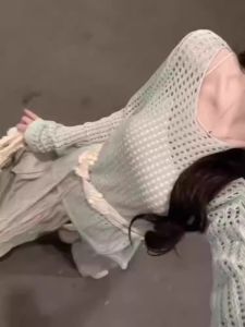 French Green Knitted Long Sleeve Top Hollow out Design Lightweight Summer Sun Protection Loose Fit T-Shirt for Women