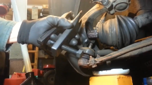 Ball Joint Separator / C Type Drive Ball Joint Remover / Auto Repair Hand Tool Set