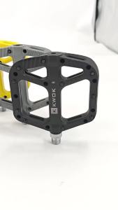 Bicycle Pedals Ultralight Bike Pedal Platform MTB Road Mountain Bike Pedal Anti-slip Nylon DU Bearings Flat Pedals Bicycle Parts
