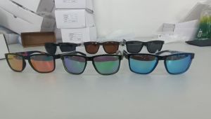 Kacamata Polarized Light Sportif & Fashionable Persegi untuk Mengemudi