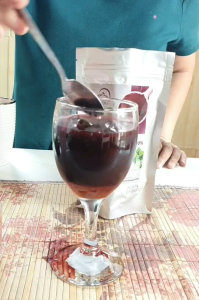 มัลเบอรี่ผง ผงลูกหม่อนเข้มข้น 100% ชนิดชงดื่ม หอมหวานอมเปรี้ยว ปราศจากน้ำตาล ขนาด 100 กรัม สินค้าไทย