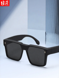 MoJon | Polarized Driving Clip-On Sunglasses For Near-sighted Glasses