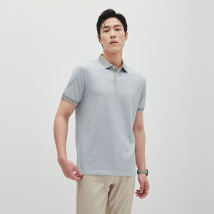 เสื้อยืดคอโปโลผู้ชายแขนสั้นผ้าไหมไหม ทรงหลวม ลำลอง ฤดูร้อน ใหม่ เสื้อยืดคอกลมแขนสั้นผ้าโพลีเอสเตอร์ผสมสำหรับเยาวชน