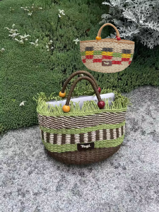 Tagi Woven Basket Bag Large Capacity Picnic Beach Handheld Tote for Autumn Outings Casual Style Double Handle No Lock