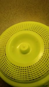 BEST WARE Plastic Egg Egg Basket with Cover/ Basket Telur 601/620