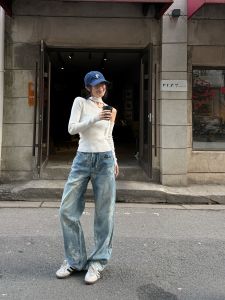 Tristine Vintage Washed Floral Loose Leg Jeans Straight Cut Wide Leg Pants Fashionable Streetwear for Women Natural Waist