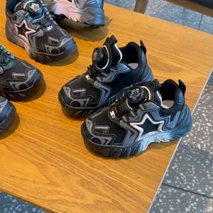 Giày Thể Thao Núm Vặn Cho Bé Dễ Dàng Sử Dụng Màu Sắc Cá Tính Đế Chống Trơn Trượt (TH-780)