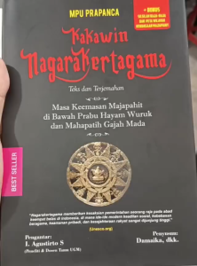 Kitab Kakawin Nagarakartagama Terjemah - Mpu Prapanca