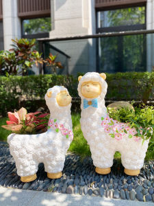Creative Cartoon Alpaca Animal Shaped Flower Pot Outdoor Courtyard Decoration Ornaments Nursery Garden Landscape Arrangement