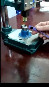 cối dập cúc nhựa T5