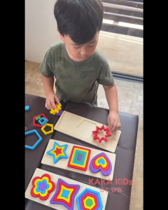 กระดานรูปทรง Montessori หลากสีสัน ฝึกพัฒนาทักษะ เสริมการเรียนรู้ เสริมพัฒนาการสำหรับเด็ก  ห่างไกลจอ