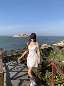 French Elegant White Strapless Dress Womens Design Sensation Slimming Short Skirt Summer Fashion Korean Style High Waist A-Line Dress