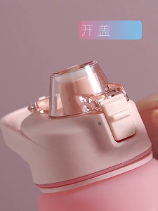 Liviro Botol Air Minum Motivasi Olahraga Sport 1 Liter Dengan Sedotan dan Tanda Anti Tumpah BPA Free