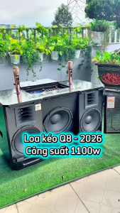 Loa Karaoke Q8 Công Suất 1100W – 2 Bass 25cm + Bass Sub 30cm – 2 Treble 450 – 2 Trung 16cm – Bình 20A – Âm Thanh Mạnh Mẽ – Hát Gia Đình/ Sự Kiện