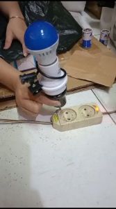 Fitting Lampu Sensor Cahaya Otomatis Sensor