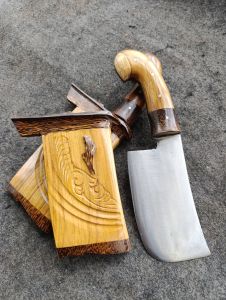 golok kebun serbaguna kupas kelapa baja per sarung ukir