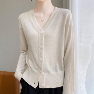 เสื้อคาร์ดิแกนคอวีไหมเงินไหมทองทรงสลิมฟิตสำหรับผู้หญิง เสื้อคลุมกันหนาวแบบสวมหัวแขนยาว ทรงหลวม สไตล์เกาหลี