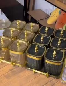 [Local stock] Light Luxury Fruit Snack Storage Divided Serving Tray Dried Fruit Plate Candy Tray With Cover Bekas Raya Kedap Udara