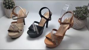 Maleeka Shoes High heels 13cm tali permata