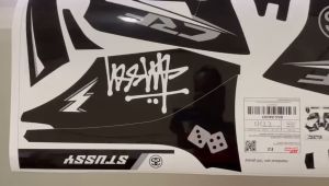 Decal CRF 150 L - Stiker Motor Crf 150 L Abu abu dan Gradasi Warna Cerah D-I2-1290 D-I2-572 I2-949 i2-1136