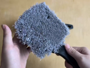 Auto Tire Wheel Hub Soft Brush Car Cleaning Brush Universal Car Detailing Tire Wheel Rim Wash Cleaning Tool long-bristle brush Handle Maintain Tools Auto Accessories