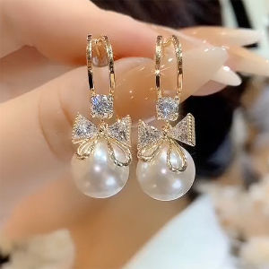 Elegant Butterfly Knot Pearl Earrings 2024 New Style French Fashion Zirconia Dangle Studs Womens Jewelry out