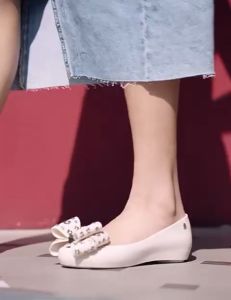 MELISSA T-ELEVEN FLOWER SHOES ( SIZE 35 - 40 ) ORI1:1