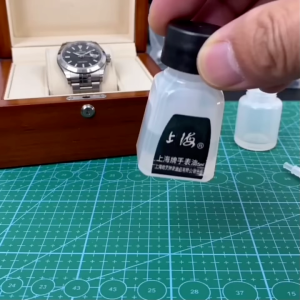 Watch Movement Oil for Repair & Maintenance Anti-Rust Lubricant for Metal & Jewel Parts WO300
