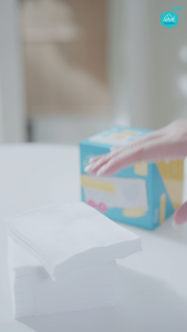 (1 GET 3) AIME Towel ผ้าสำลีเช็ดหน้าแผ่นใหญ่ ใช้แทนแผ่นมาร์คหน้าได้ ฟรี กระเป๋าเอเม่ และ Travel size