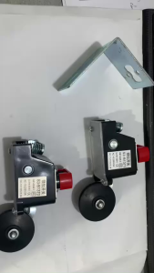 Công tắc hành trình thang máy thường đóng S3-B1370 và thường mở S3-B1371