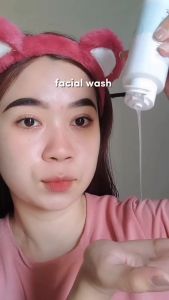 KJOEL - Low PH Facial Wash Mengandung Ekstrak Chamomile dan Ekstrak Centella Asiarica