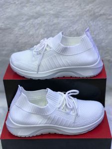 Sepatu slip on cewek import rajut SAILATU sz 36-40 (FREE KAOS KAKI)