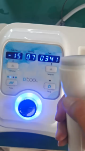 3 in 1 Cryo Electroporation Cold and Hot Therapy Face Lifting Device Skin Rejuvenation Face Massager