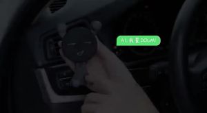 Gravity Car Phone Holder Air Vent Clip Smile Face Mount Mobile Cell Stand GPS Stand Support For iPhone 12 Pro Max Xiaomi Samsung